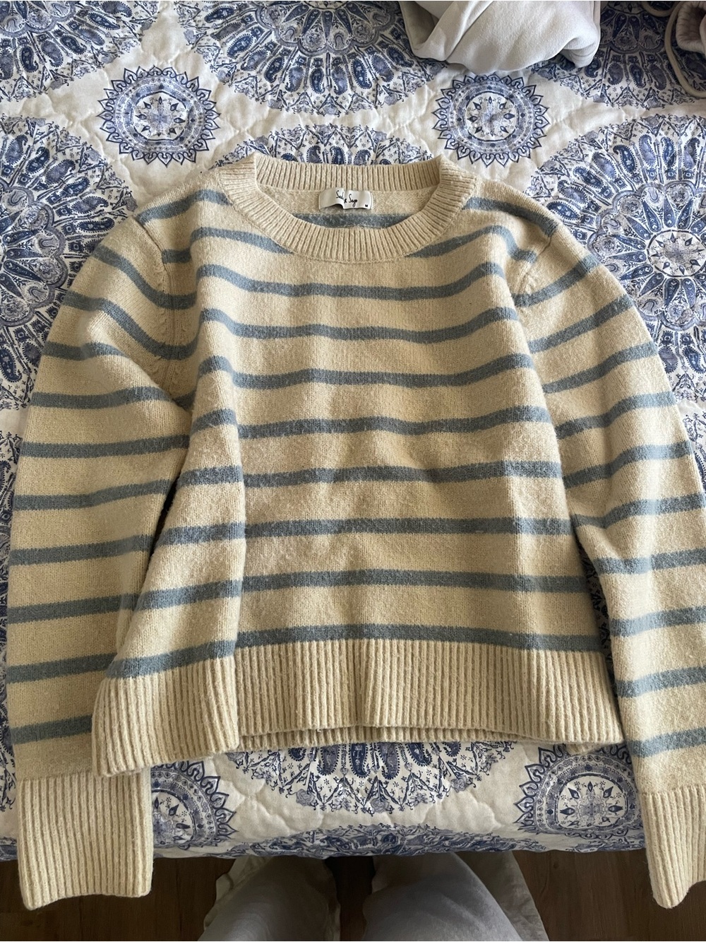 Sadie & Sage Cream and Light Blue Striped Crewneck Sweater